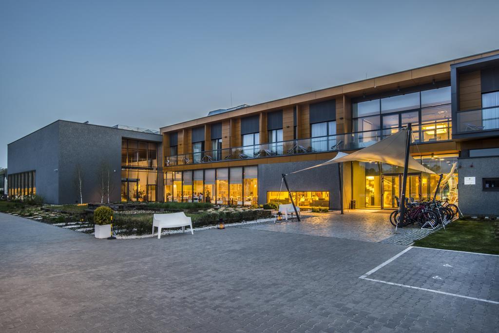 Hotel Bonifacio Spa&Sport Resort Sochocin Exterior foto